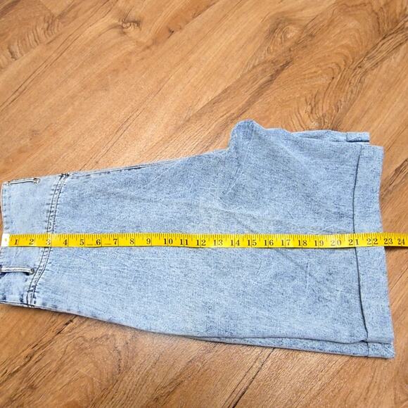 Vintage Acid Wash Denim Shorts Pleated High Waist Womens 12 Juniors 13/14 - Picture 15 of 15